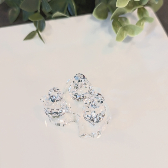 Swarovski Penguins On Ice - Picture 1 of 16